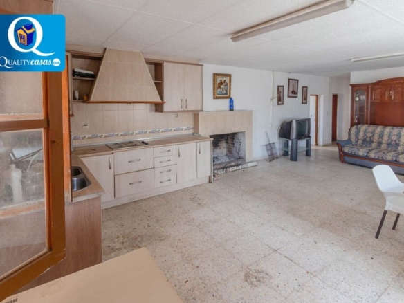 po-1259541-imagen - El Club del Propietario Imagen 1 de Casa-Chalet en Venta en Villajoyosa Alicante Ref: 18410R