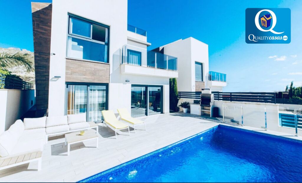 Imagen 2 de Casa-Chalet en Venta en Finestrat Alicante Ref: 16386R