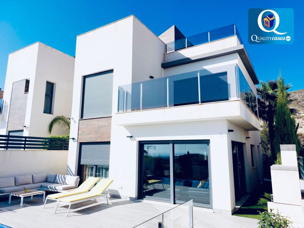 Imagen 3 de Casa-Chalet en Venta en Finestrat Alicante Ref: 16386R
