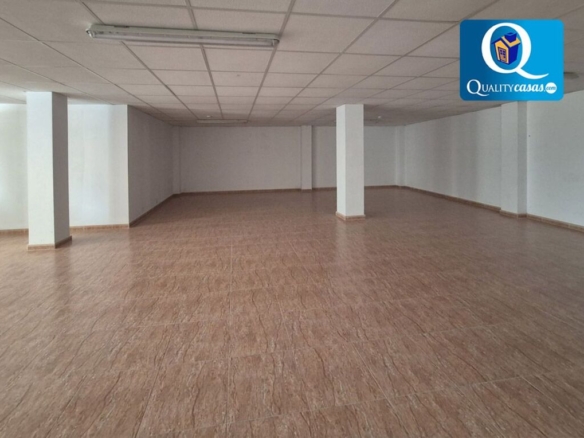 Imagen 1 de Local comercial en Alquiler en Campello