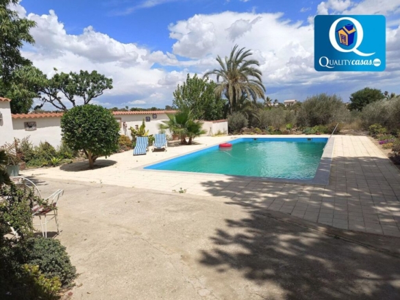 Imagen 1 de Casa-Chalet en Venta en Elche Alicante Ref: 54006R