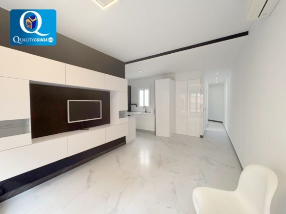 Imagen 1 de Apartamento en Venta en Alicante Alicante Ref: E38305R
