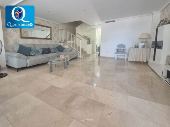 Imagen 3 de Adosada en Venta en Monforte Del Cid Alicante Ref: 16420R