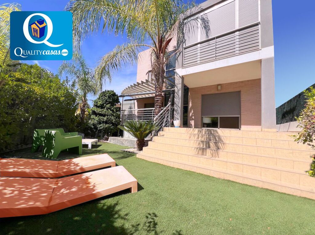 Imagen 1 de Casa-Chalet en Venta en Mutxamel Alicante Ref: 99001