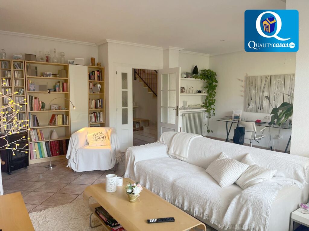 Imagen 4 de Casa-Chalet en Venta en Petrer Alicante Ref: 58000