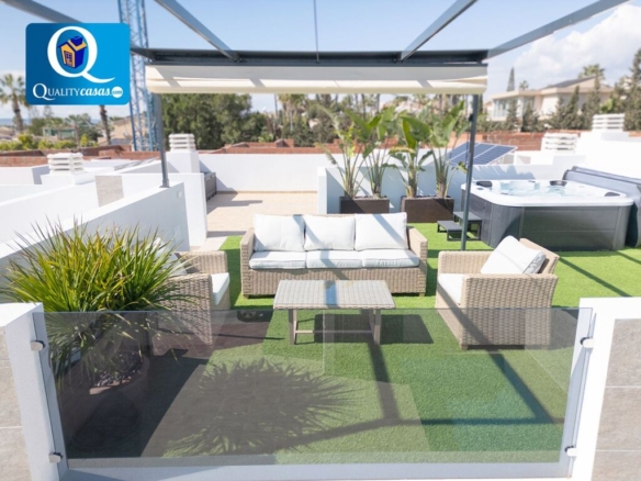 Imagen 1 de Casa-Chalet en Venta en San Fulgencio Alicante Ref: Z99034R