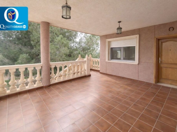 Imagen 2 de Casa-Chalet en Venta en Alicante Alicante Ref: 58061R