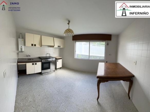 Imagen 2 de Casa-Chalet en Venta en Valdoviño La Coruña Ref: 438247