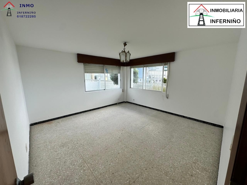 Imagen 4 de Casa-Chalet en Venta en Valdoviño La Coruña Ref: 438247