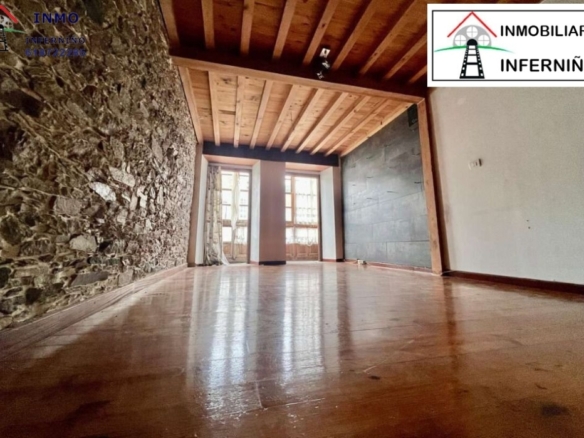 Imagen 1 de Adosada en Venta en Cedeira La Coruña Ref: 438261