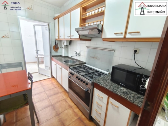 Imagen 1 de Piso en Venta en Naron La Coruña Ref: 438284