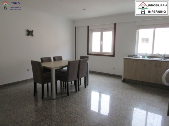 Imagen 3 de Piso en Venta en Naron La Coruña Ref: 438297