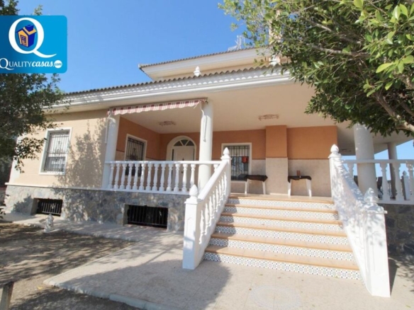 Imagen 1 de Casa-Chalet en Venta en Crevillent Alicante Ref: 17379R