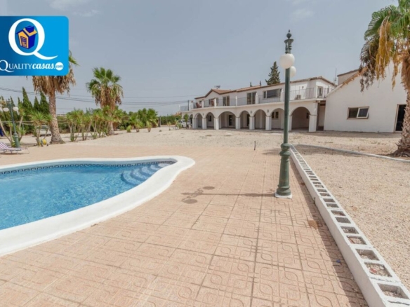 Imagen 1 de Casa-Chalet en Venta en Crevillent Alicante Ref: 18438R