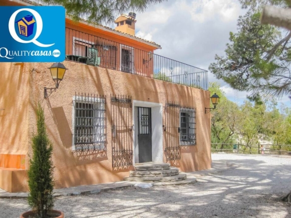 Imagen 1 de Casa de campo-Masía en Venta en Aguas de Busot Alicante Ref: 16448R