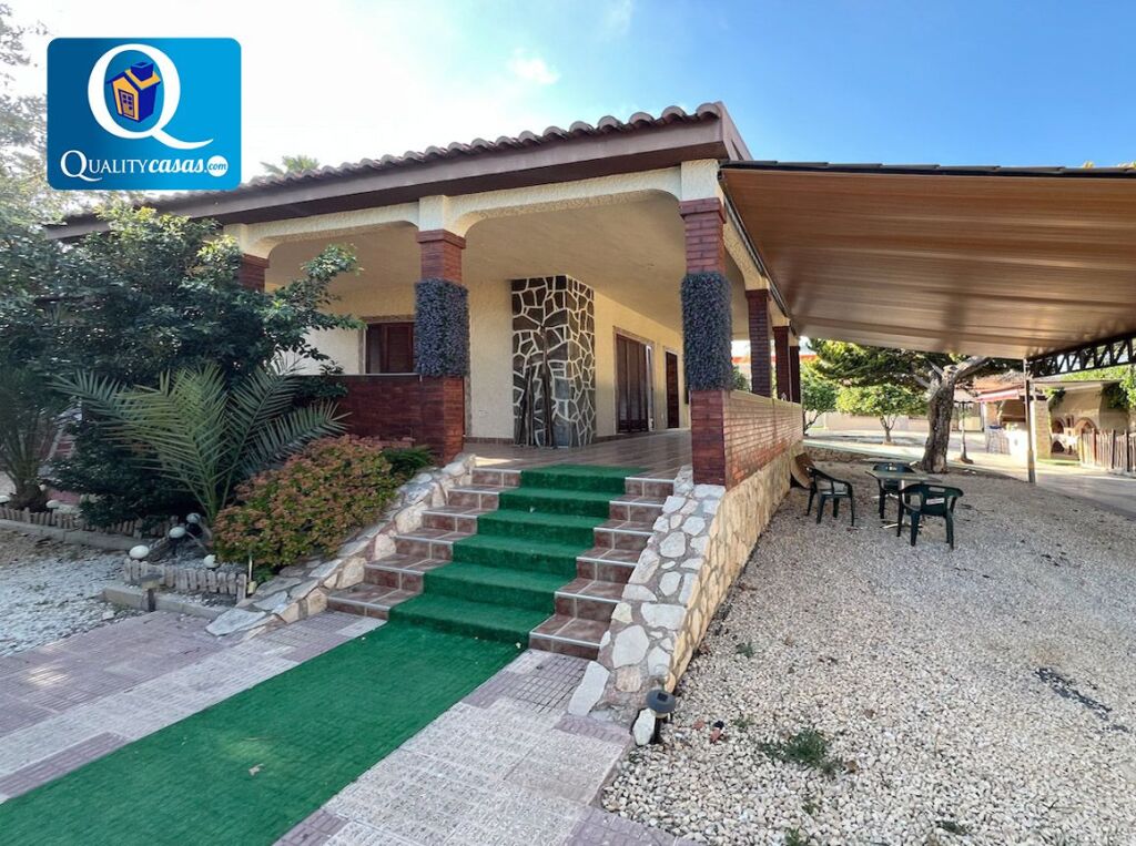 Imagen 1 de Casa-Chalet en Venta en Alicante Alicante Ref: K3135