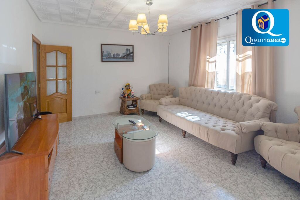 Imagen 2 de Casa-Chalet en Venta en Rebolledo Alicante Ref: Z57054