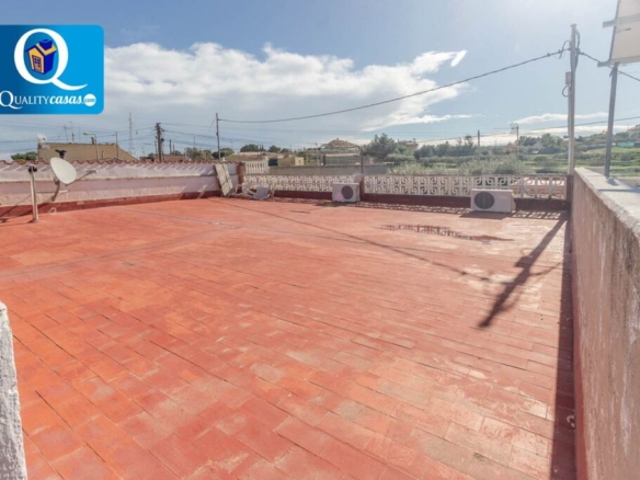 Imagen 1 de Casa-Chalet en Venta en Rebolledo Alicante Ref: Z57054