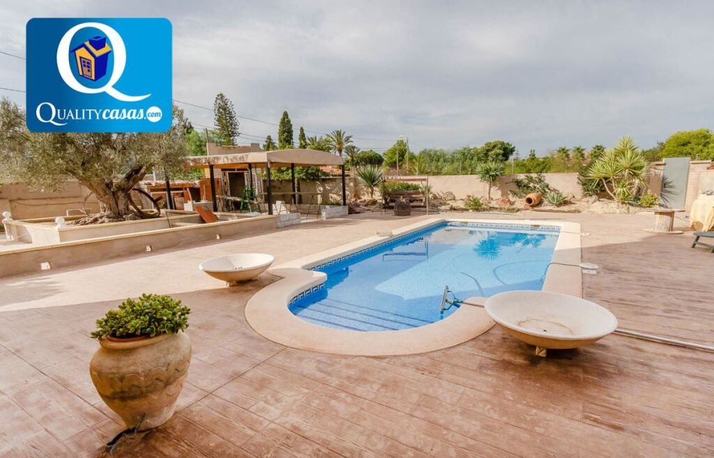 Imagen 1 de Casa-Chalet en Venta en Rebolledo Alicante Ref: 25230R