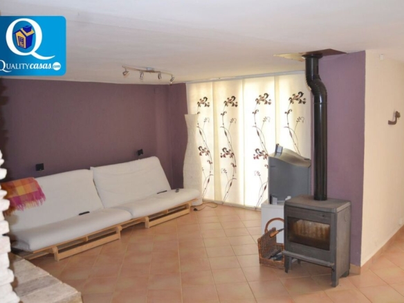 Imagen 1 de Casa-Chalet en Venta en Muro De Alcoy Alicante Ref: E17364R