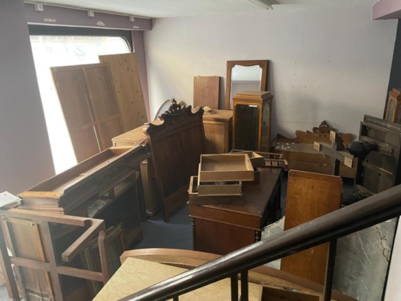 Imagen 1 de Atractivo local comercial en venta