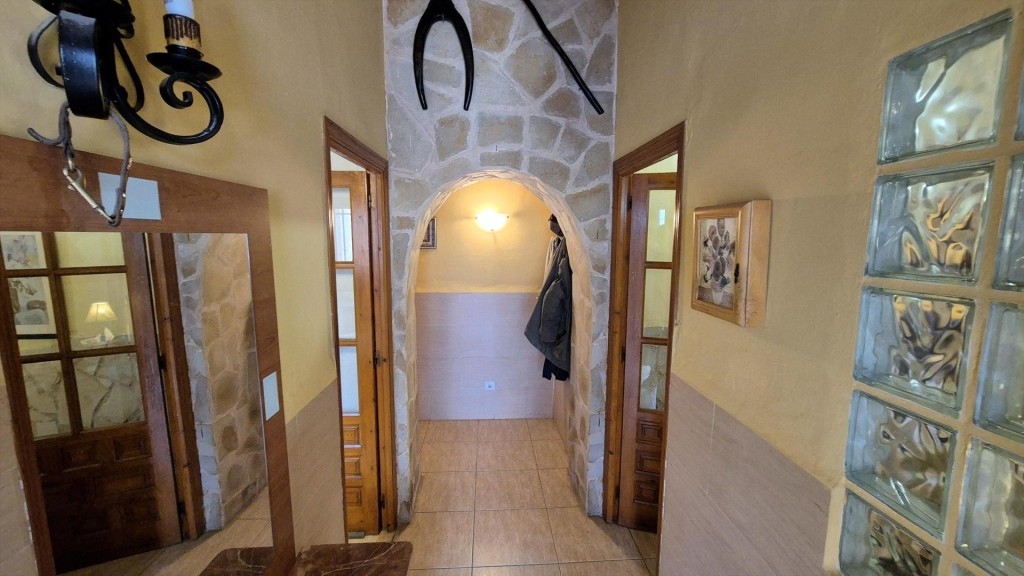 Imagen 4 de Casa rústica con terreno