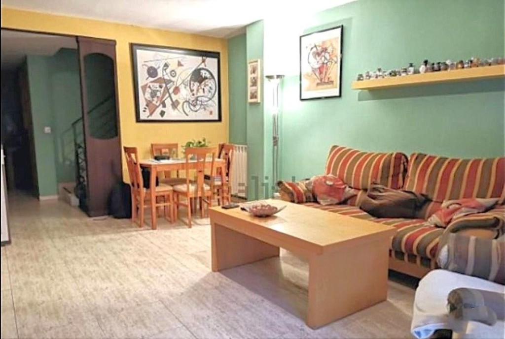 Imagen 2 de Vivienda unifamiliar adosada en Zuera – Espacio y comodidad para tu día a día