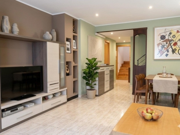 po-1260111-imagen - El Club del Propietario Imagen 1 de Vivienda unifamiliar adosada en Zuera – Espacio y comodidad para tu día a día