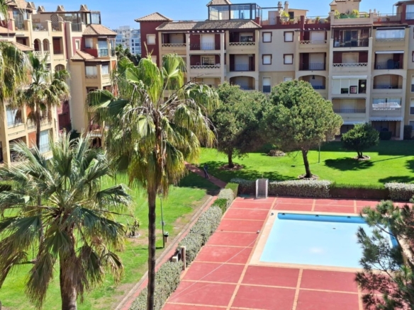 Imagen 1 de Precioso apartamento reformado en Isla Canela