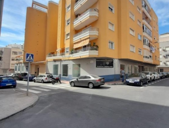 Imagen 1 de Venta de piso en Torrevieja