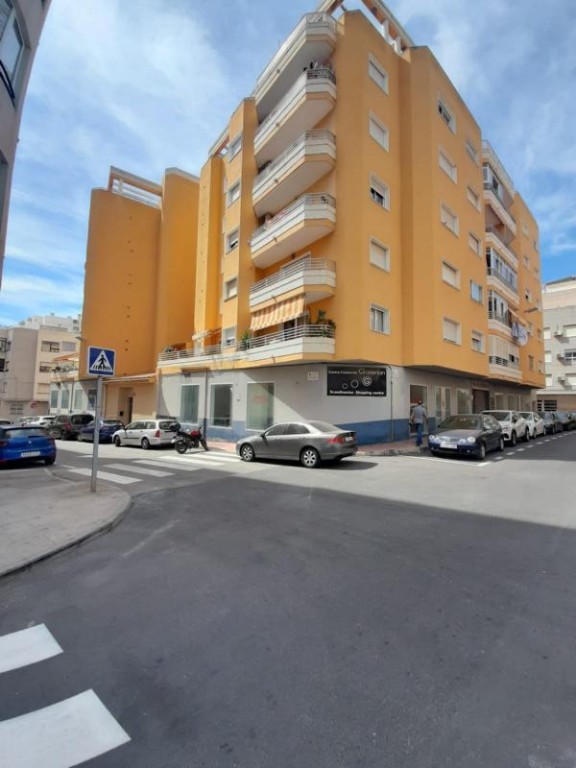 Imagen 1 de Venta de piso en Torrevieja