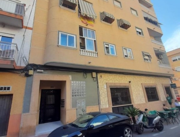 Imagen 1 de Venta de piso en Torrevieja