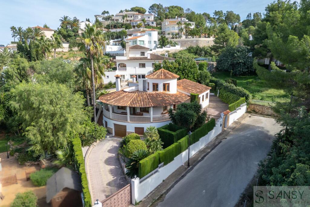 Imagen 1 de Casa-Chalet en Venta en Alicante Alicante