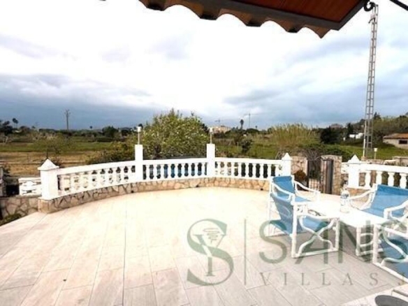 Imagen 2 de Casa-Chalet en Venta en Denia Alicante