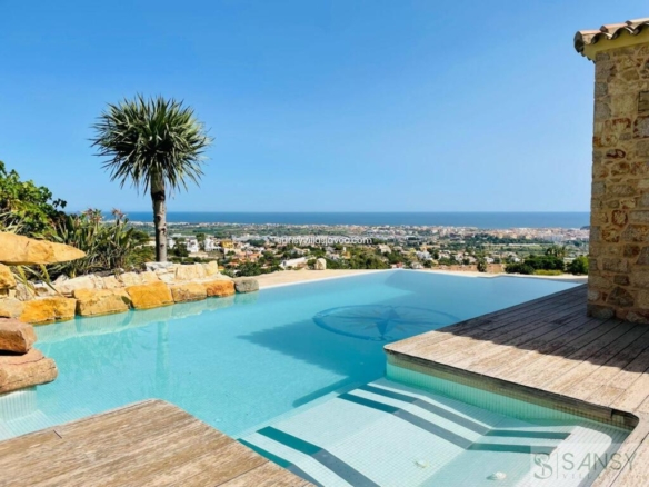 Imagen 4 de Casa-Chalet en Venta en Denia Alicante