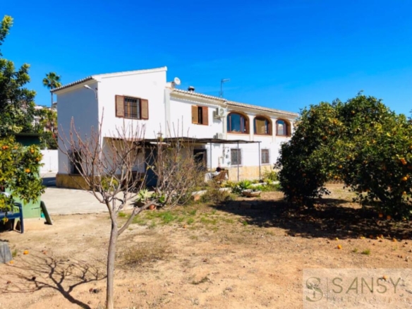 Imagen 1 de Casa-Chalet en Venta en Alicante Alicante