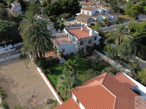 Imagen 2 de Casa-Chalet en Venta en Alicante Alicante