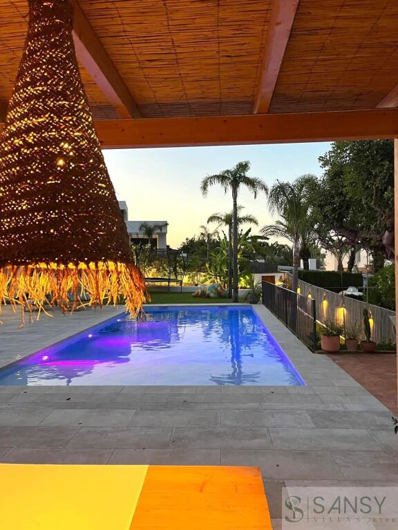 Imagen 2 de Casa-Chalet en Venta en Javea/Xabia Alicante