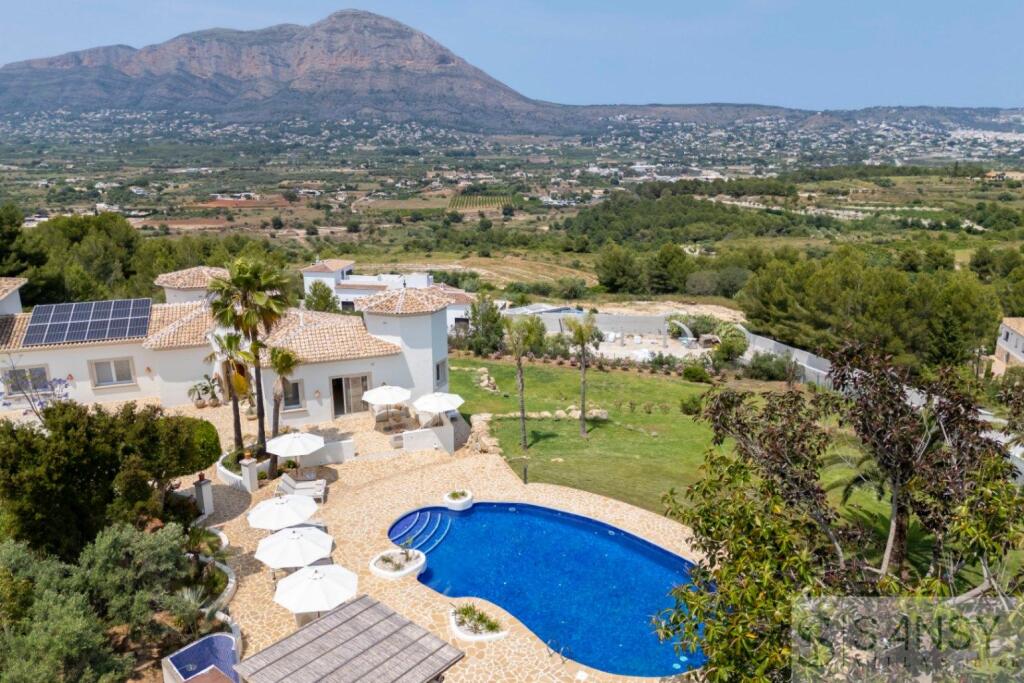 Imagen 1 de Casa-Chalet en Venta en Alicante Alicante