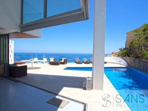 Imagen 1 de Casa-Chalet en Venta en Alicante Alicante