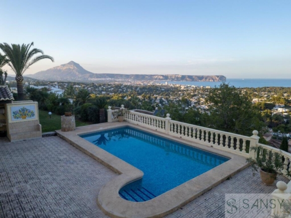 Imagen 4 de Casa-Chalet en Venta en Alicante Alicante