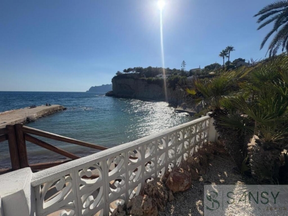 Imagen 1 de Hotel en Venta en Moraira Alicante