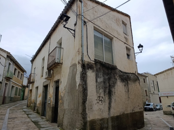 Imagen 1 de Casa de pueblo en Venta en Piedrahita Ávila