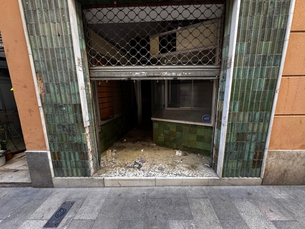 Imagen 1 de EN VENTA LOCAL EN VILANOVA Y LA GELTRÚ