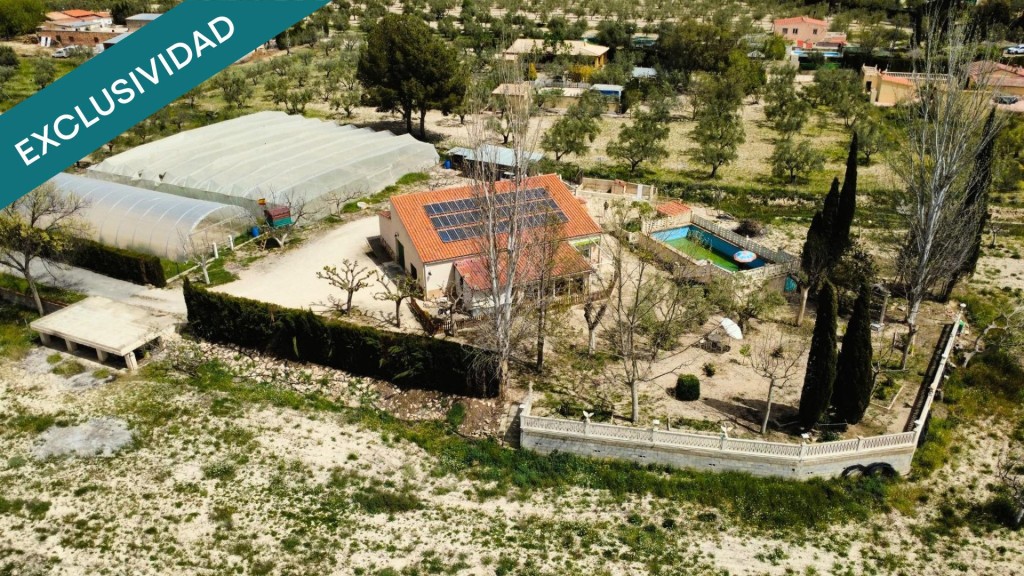 Imagen 1 de FINCA CON 17.000 m²