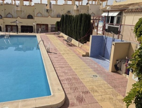 Imagen 2 de Venta de duplex en Orihuela costa