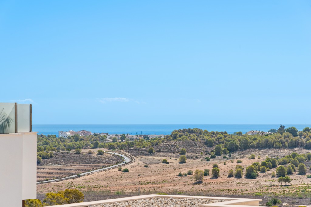 Imagen 4 de Casa-Chalet de Obra Nueva en Venta en San Miguel De Salinas Alicante