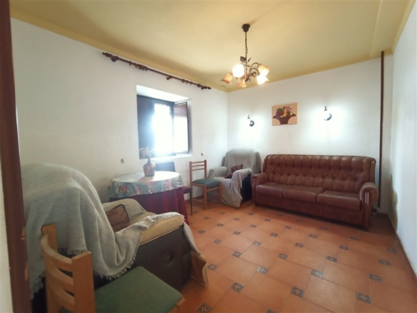 Imagen 1 de Casa-Chalet en Venta en Benadalid Málaga