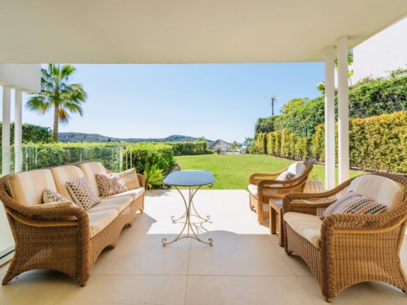 Imagen 2 de Dúplex en Venta en Benahavis Málaga