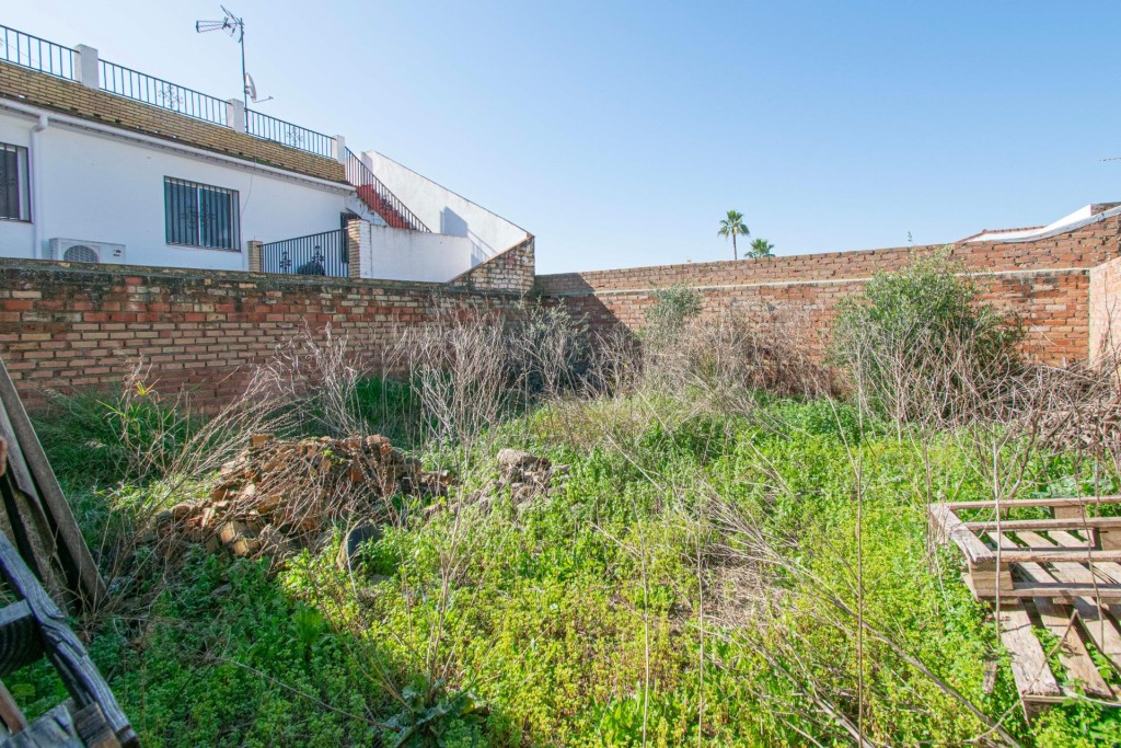 Imagen 4 de Solar urbano en Venta en Gerena Sevilla